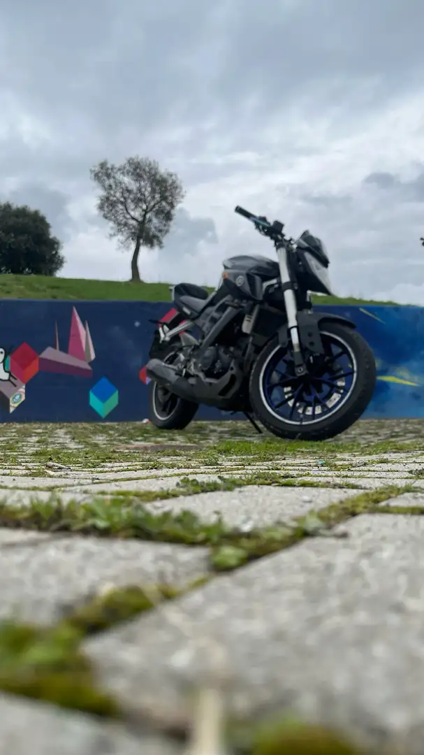 Yamaha MT-125 Nero - 2