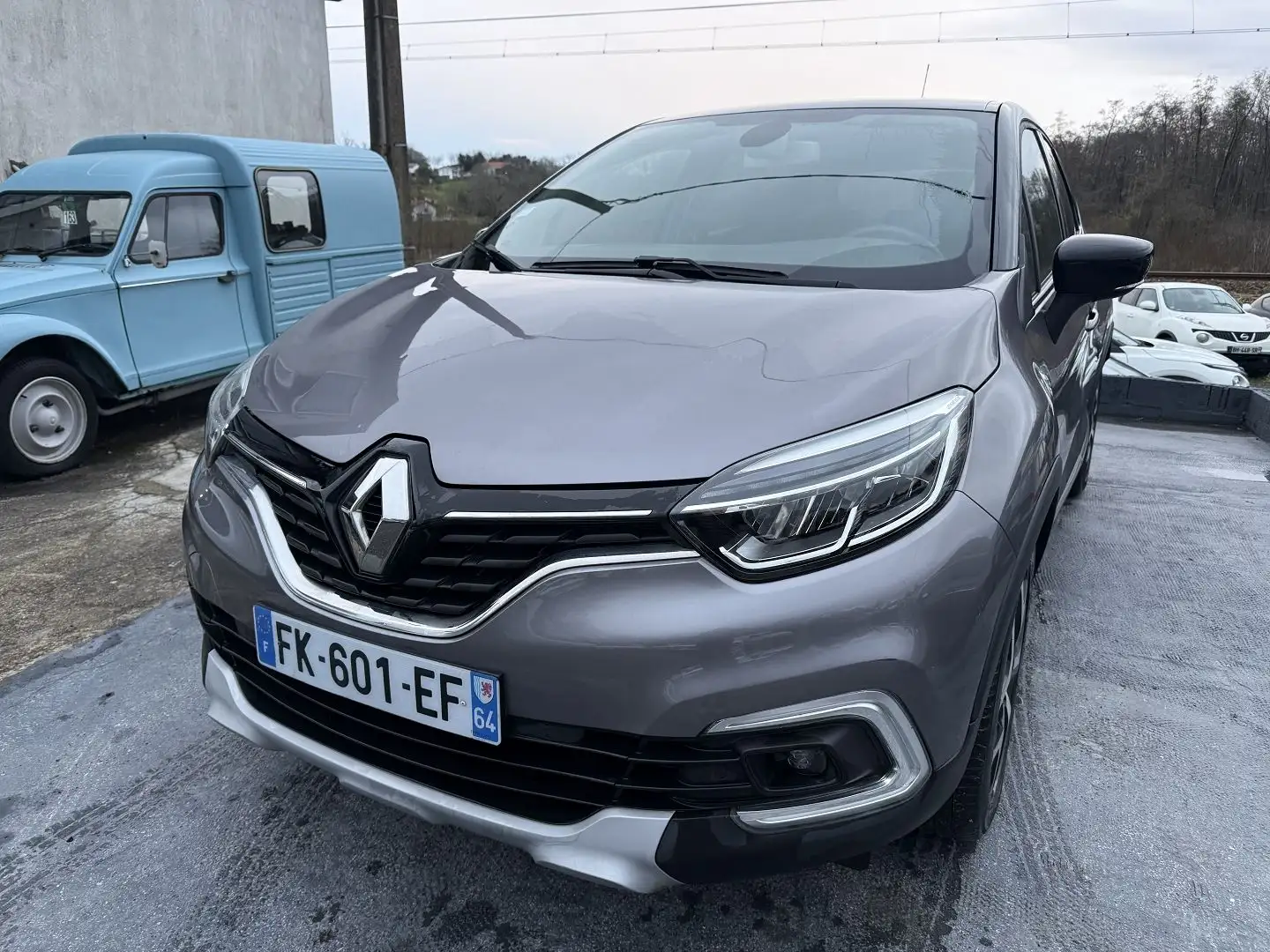 Renault Captur 1.3 TCE 130CH FAP INITIALE PARIS Gris - 2