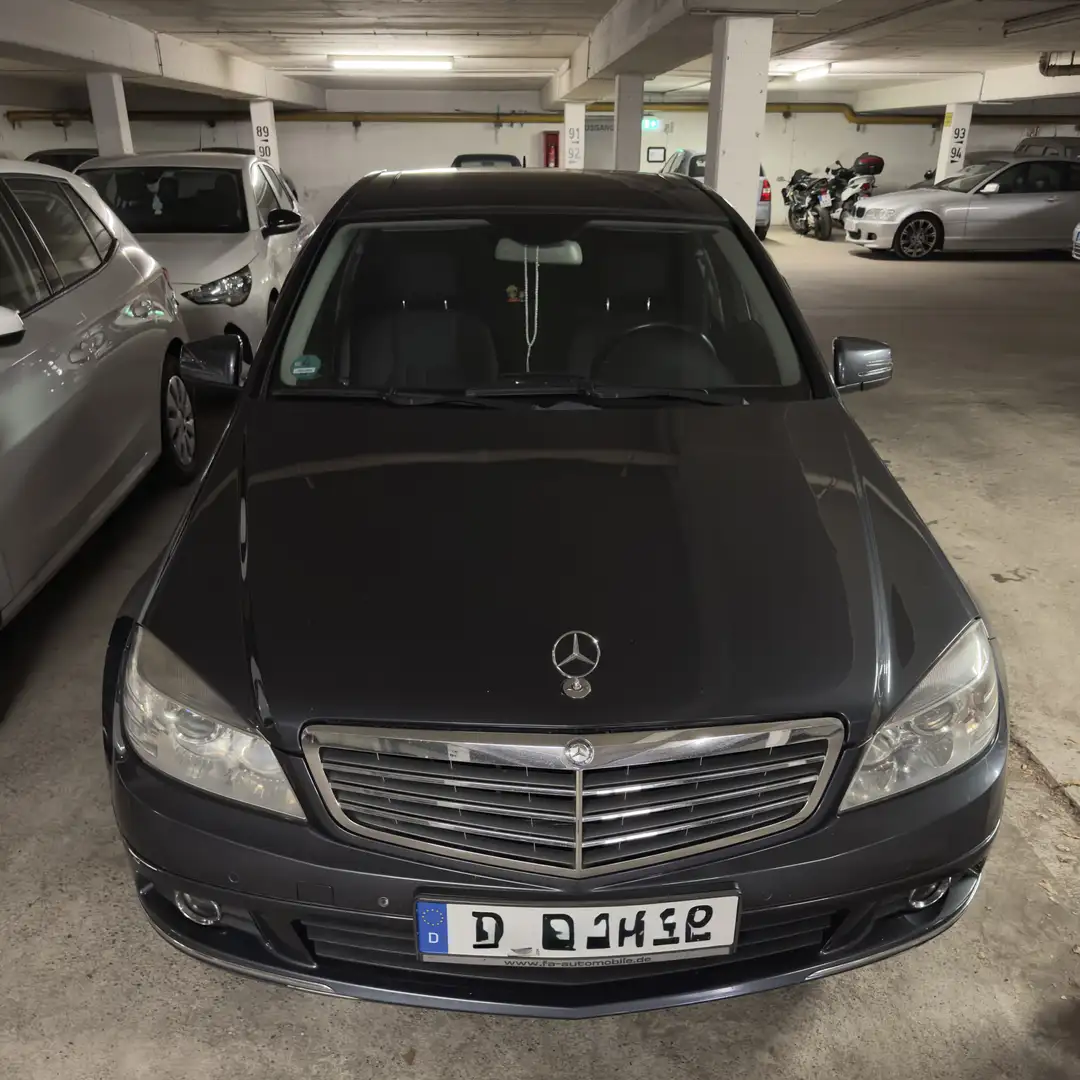 Mercedes-Benz C 220 C-Klasse Diesel CDI DPF Automatik Elegance Šedá - 2