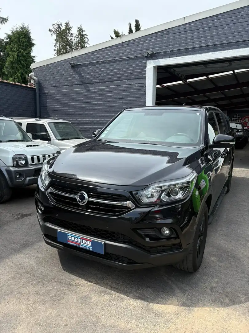 SsangYong Musso 1 Owner/Euro 6D-T-E/3.0 T/Full Option Noir - 2
