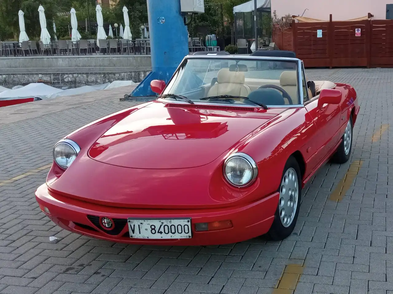 Alfa Romeo Spider 2.0 my90, foto 10