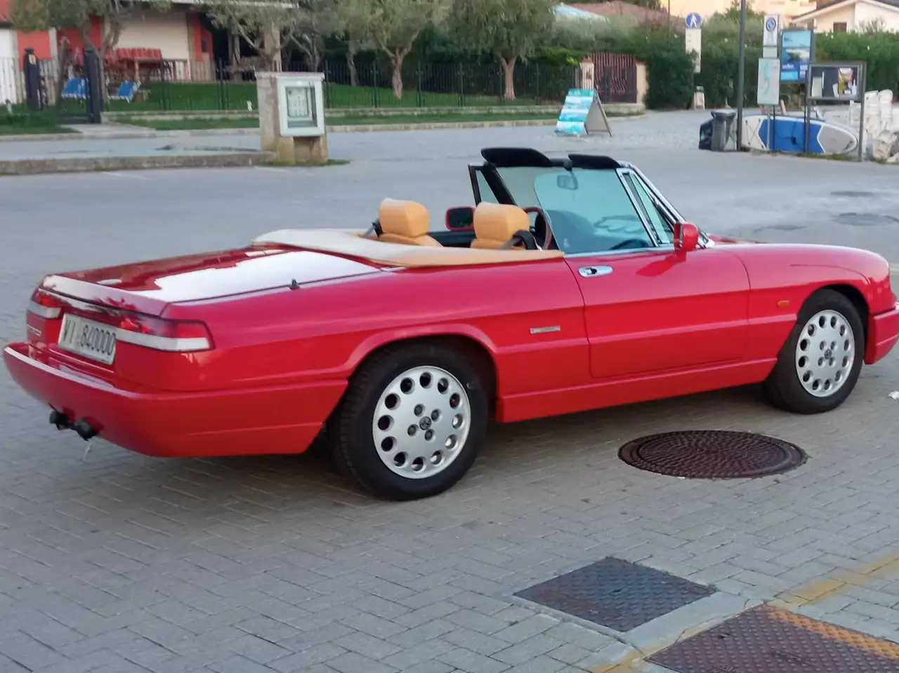Alfa Romeo Spider 2.0 my90, foto 7