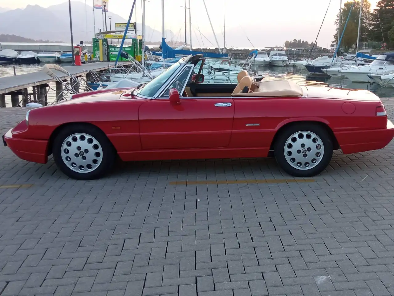 Alfa Romeo Spider 2.0 my90, foto 9