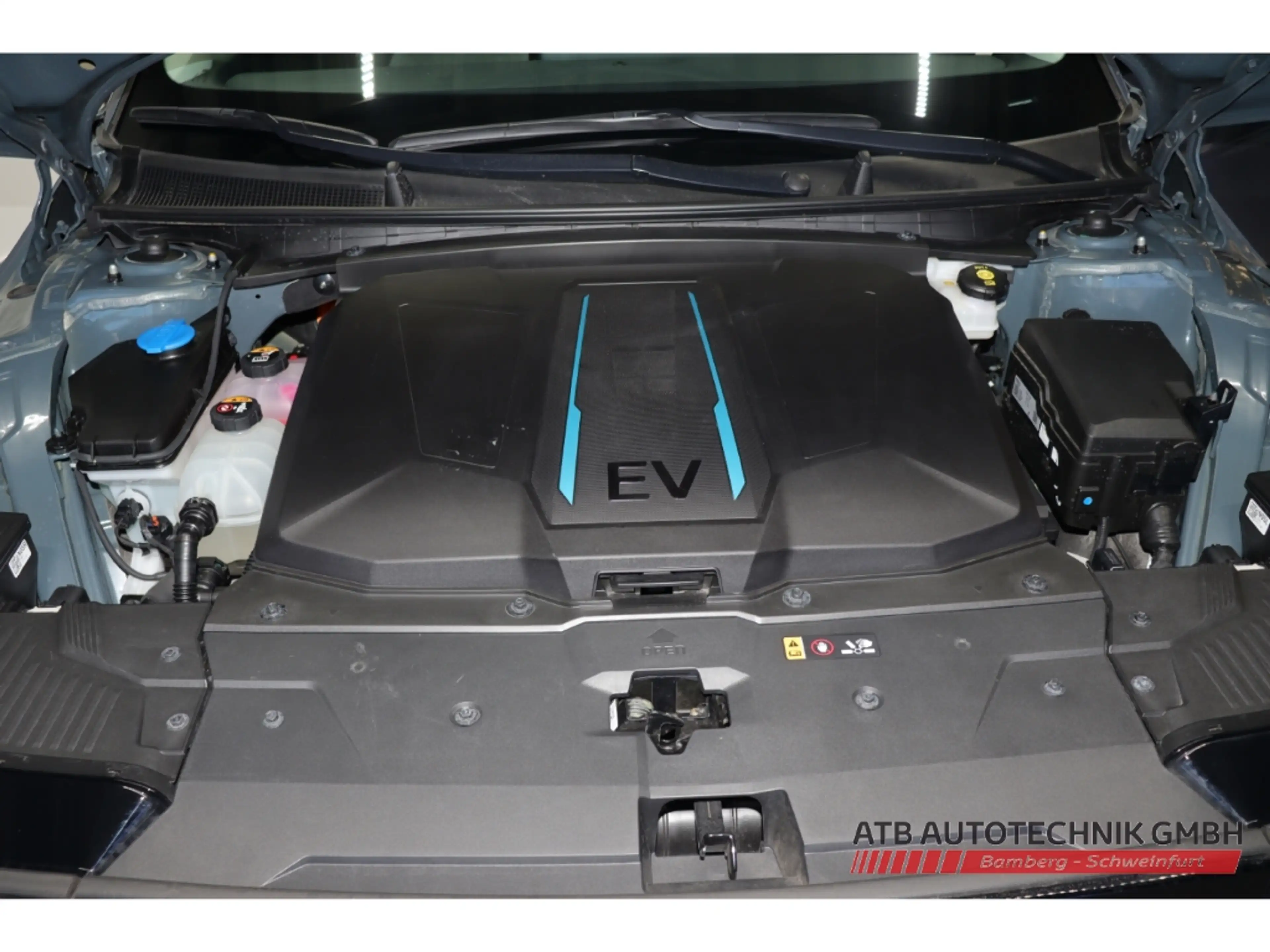 Hyundai IONIQ 5 TECHNIQ 77,4 kWh 4WD SOH 98,2% Navi Soundsystem Bo — photo 24