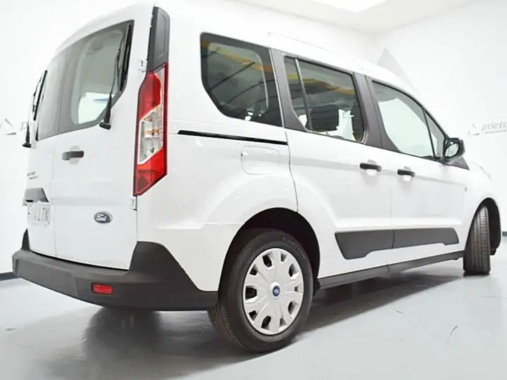 Ford Transit Connect 2021, foto 44