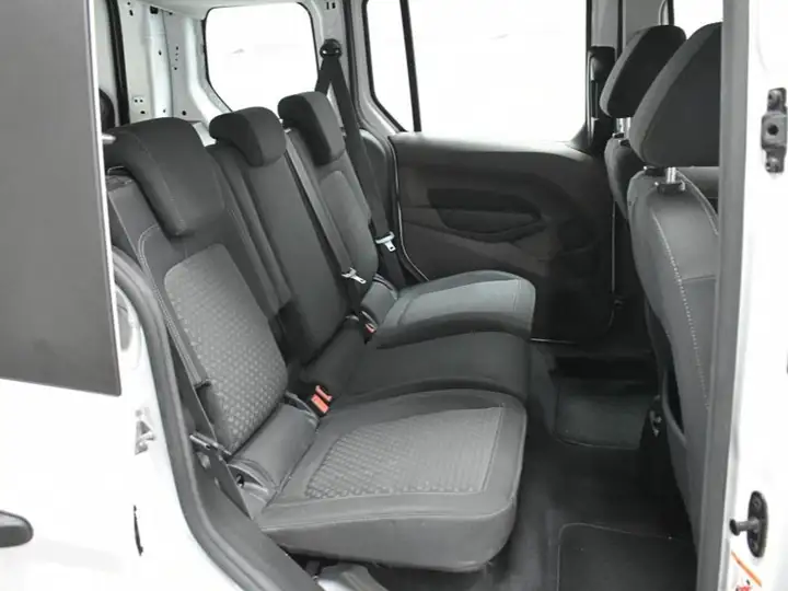 Ford Transit Connect 2021, foto 33