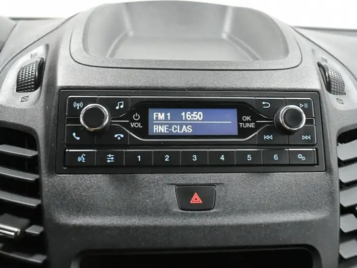 Ford Transit Connect 2021, foto 20
