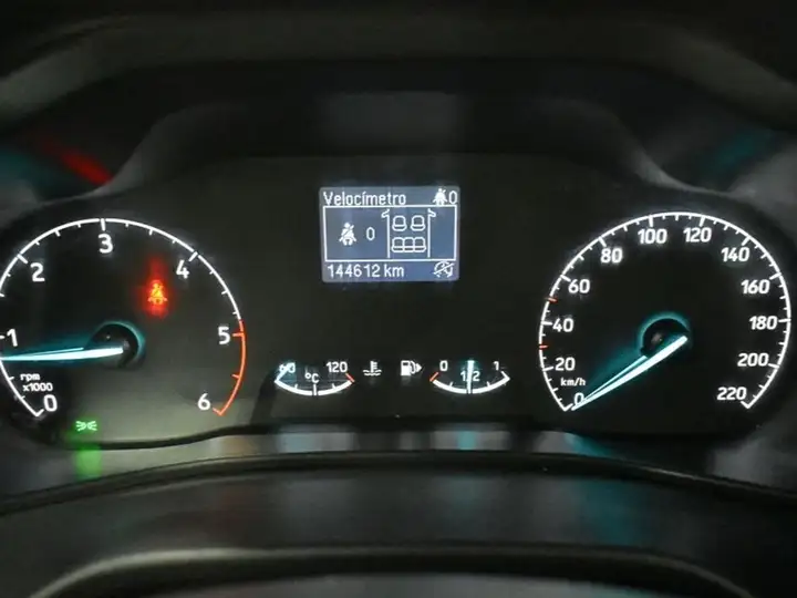 Ford Transit Connect 2021, foto 17
