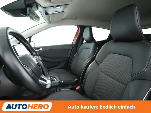 Renault Clio view 9