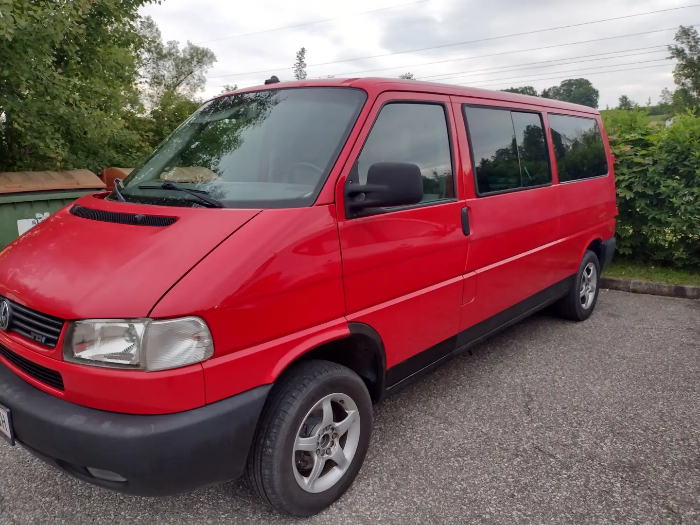 Volkswagen T4 Caravelle Caravelle 2-3-3 Comfortline 2,5 TDI Rojo - 1