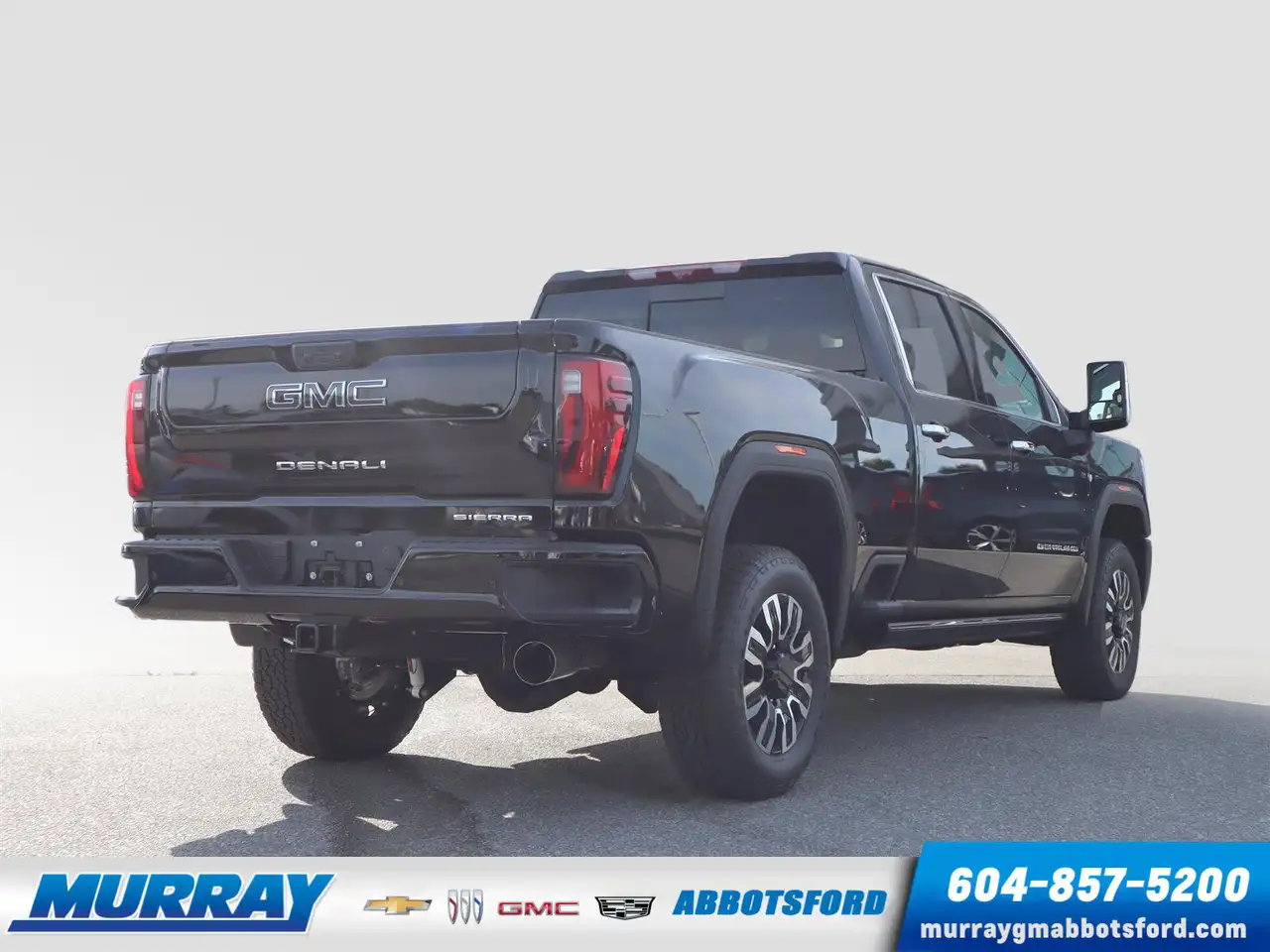 GMC Sierra 3500HD снимка GMC Sierra 3500HD