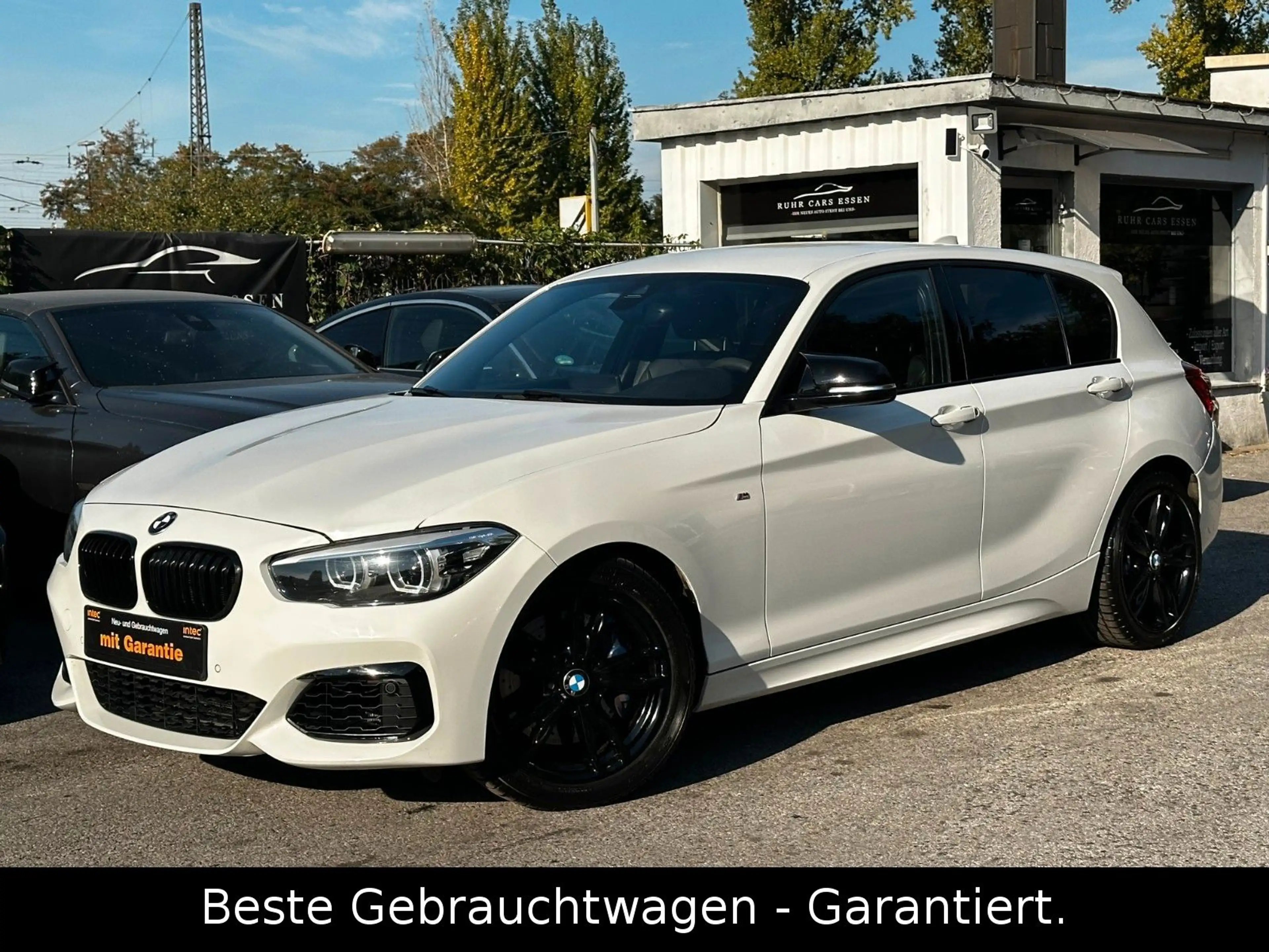 BMW 140 xDrive A Special Edition * LED * NAVI *TOP
