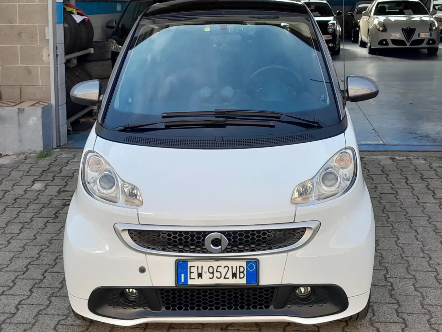 smart forTwo 1.0 MHD coupé Pulse 71cv Wit - 2