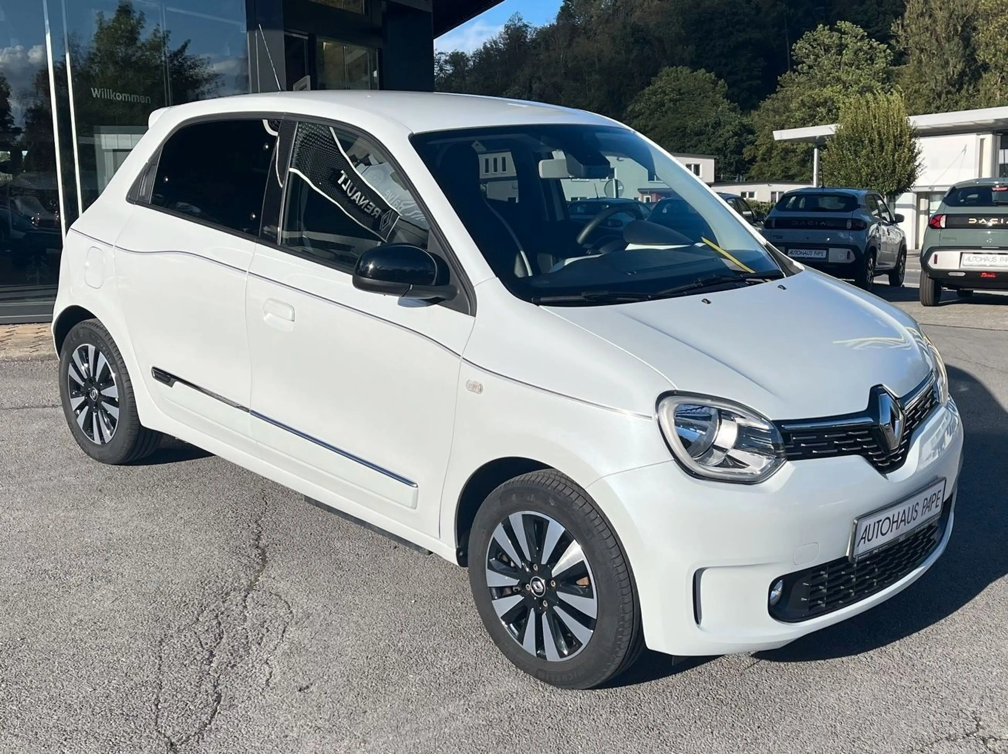 Renault Twingo Techno Electric E-Tech — photo 3