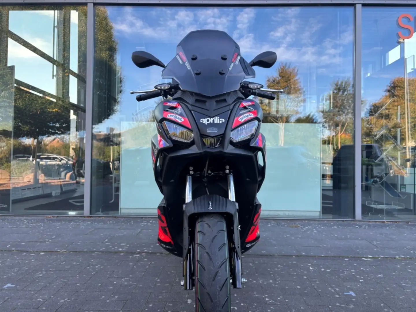 Aprilia GT ABS E5+ REPLICA 1.000€ Rabatt Noir - 1