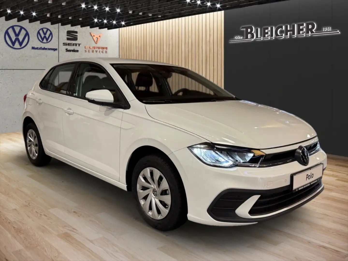 Volkswagen Polo VI 1.0 TSI ''Life'' OPF 70 kW (95 PS) 5-Gang Weiß - 2