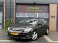 Hyundai i30 CW 1.4i i-Motion Airco NAP! Zwart - thumbnail 1