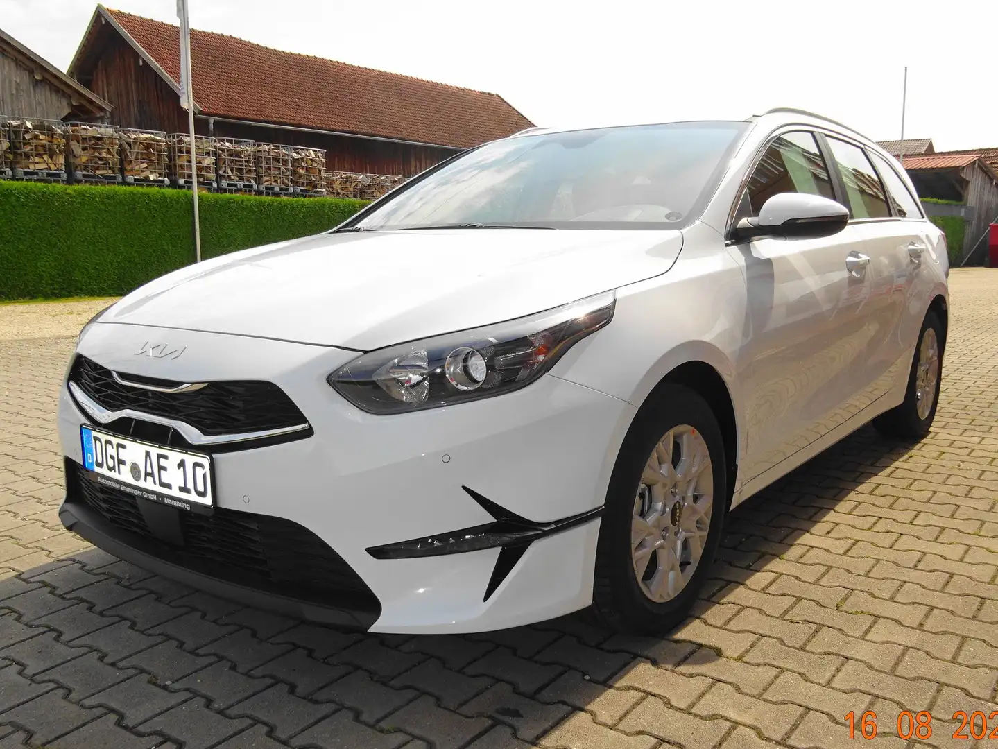 Kia Ceed SW / cee'd SW SW 1.5 T-GDI DCT7 (48V M-H) Ultimate Edition Weiß - 2