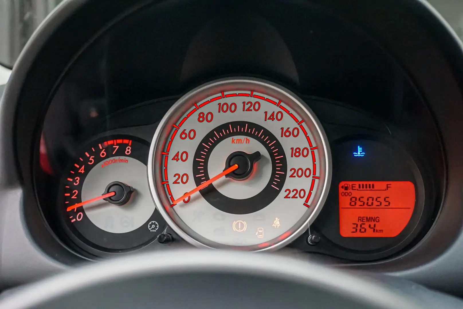 Mazda 2 2 1.5 103 PS Impression Klima Winterreifen Rouge - 2