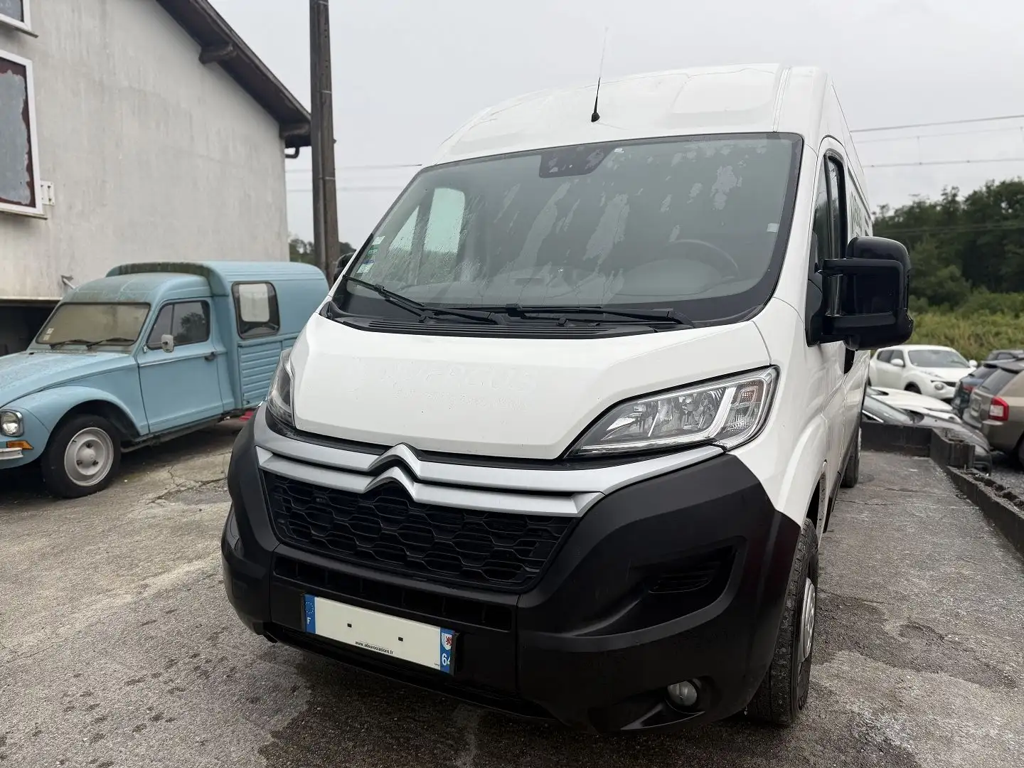 Citroen Jumper 30 L2H2 2.2 BLUEHDI 140 S\u0026S CLUB Blanc - 2