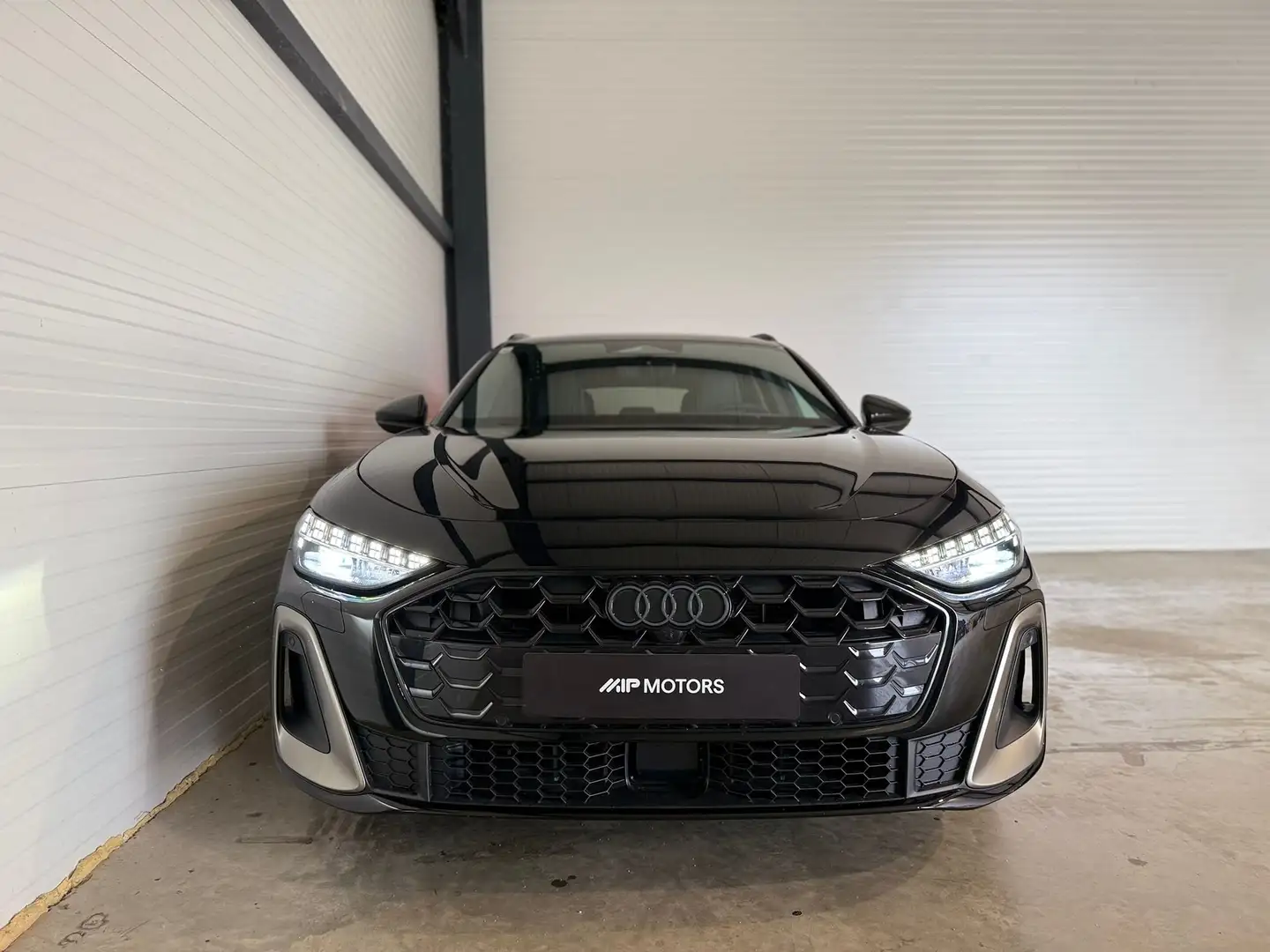 Audi A5 Avant EDITION ONE / 2x S-LINE / TECH / 5J.GARANTIE Schwarz - 2