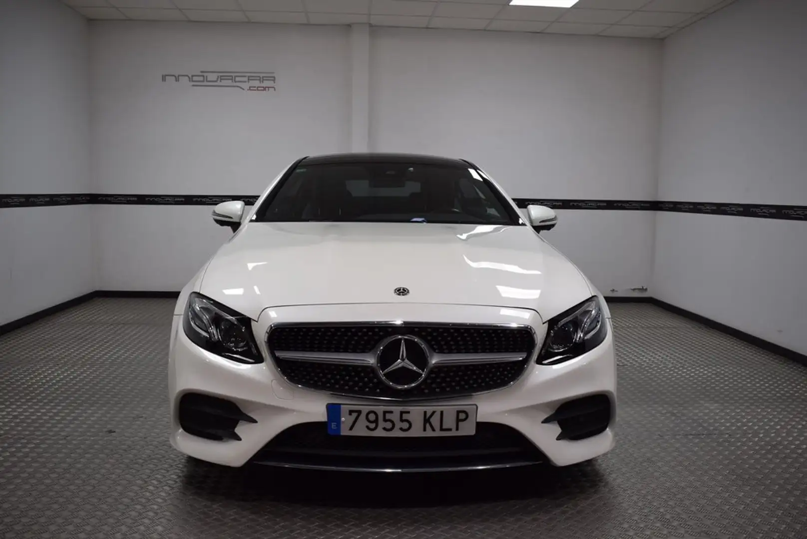 Mercedes-Benz E 220 Coupé d Blanco - 2