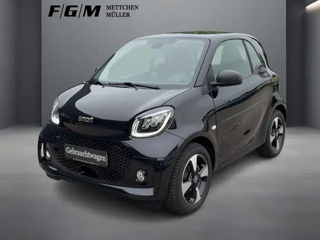 smart forTwo EQ fortwo Exklusiv/PanoDach/22kW/LED/JBL/R-Kamer