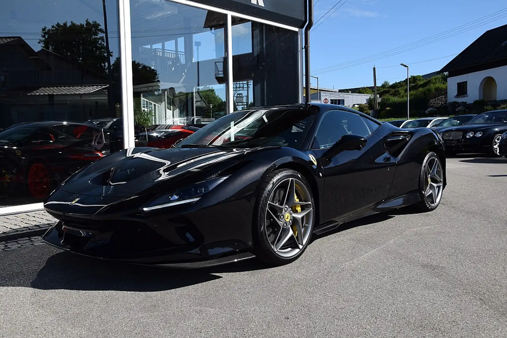 Ferrari F8 Tributo *Carbonpaket*Lift*Racingsitze*Kamera* Negru - 2