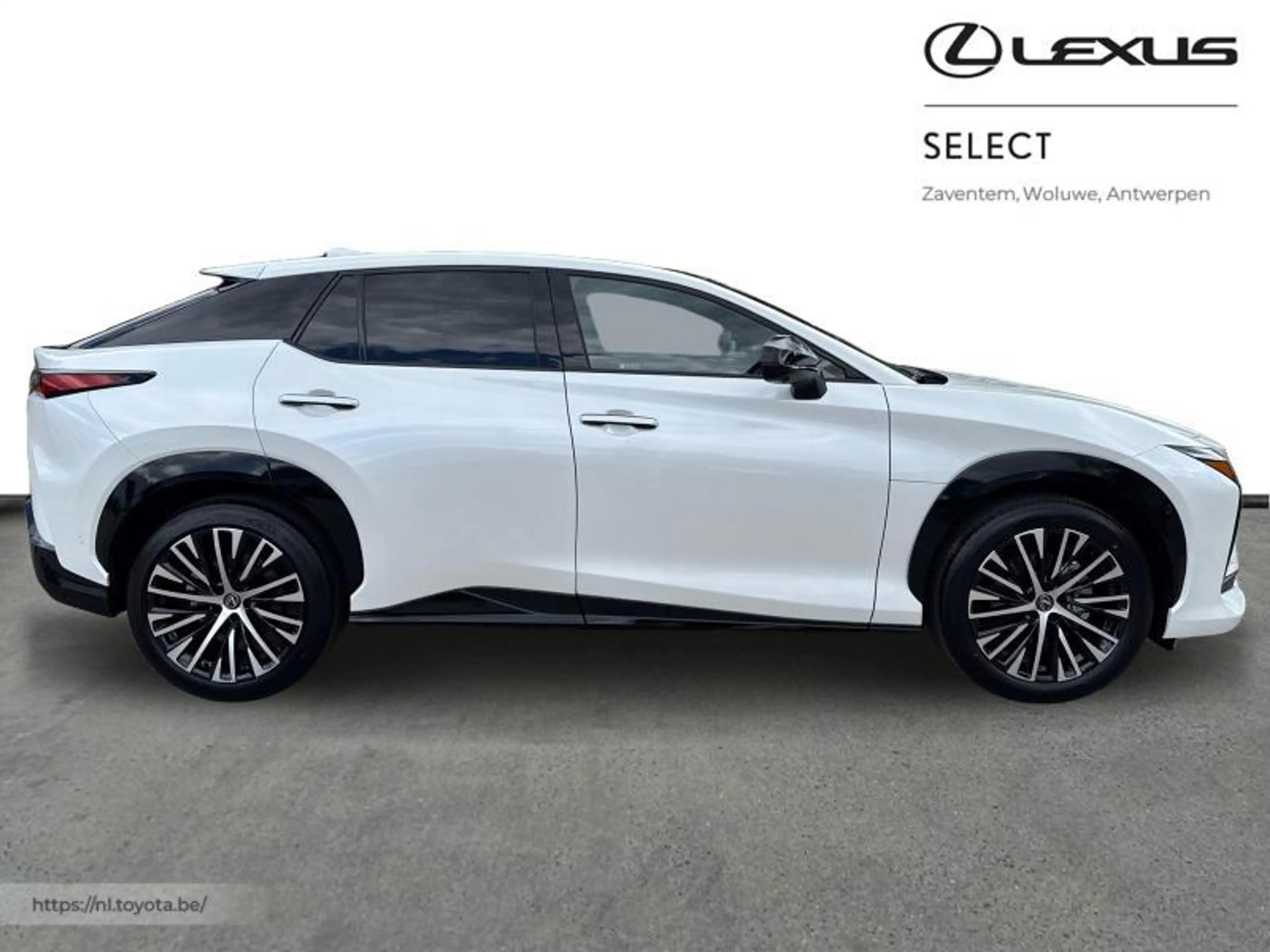 Lexus RZ 350e Privilege Line + Pano Roof — photo 14