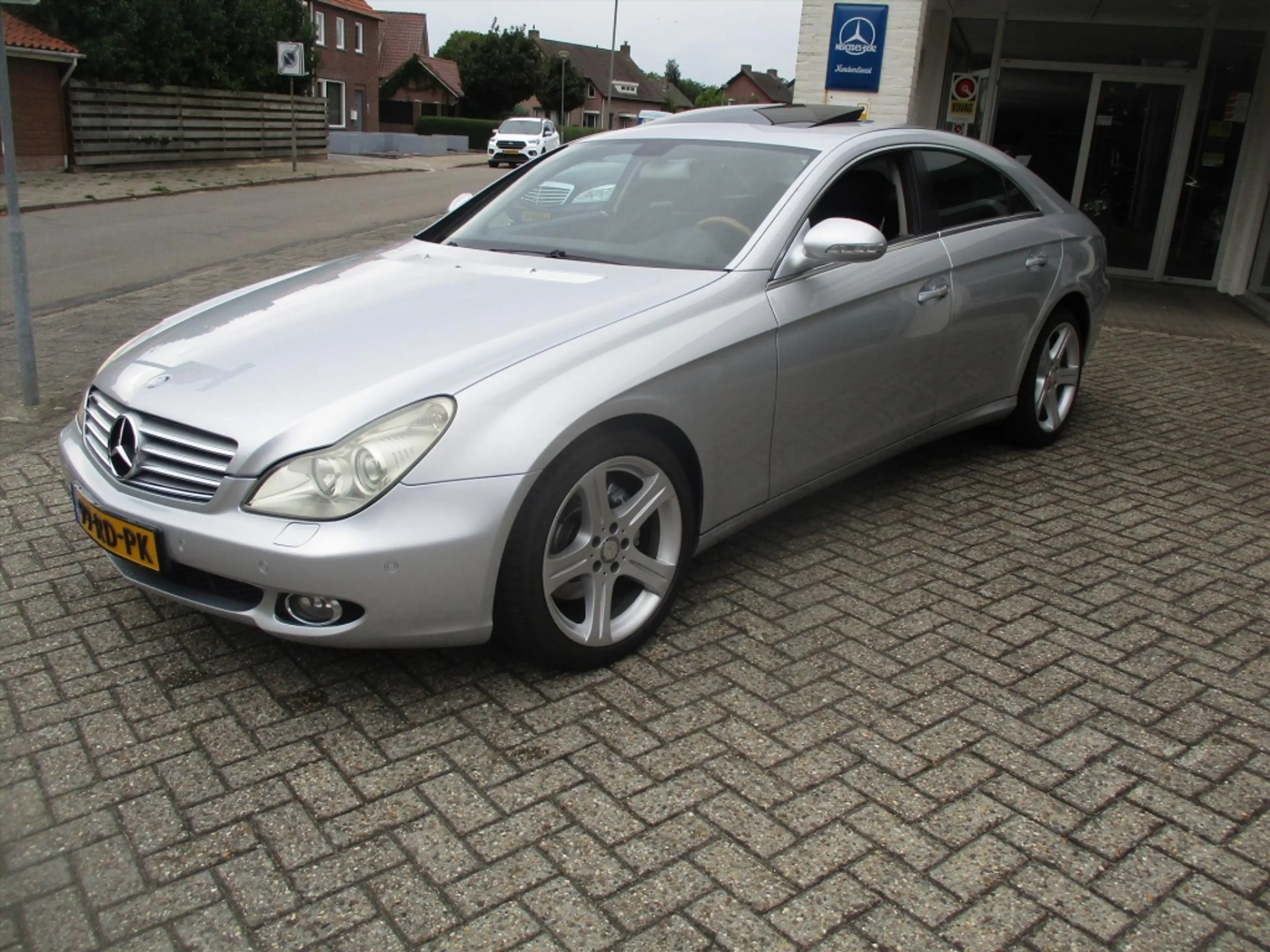 Mercedes-Benz CLS 350 3.5 CLS350 AUT / IETS APARTS !!! — photo 3