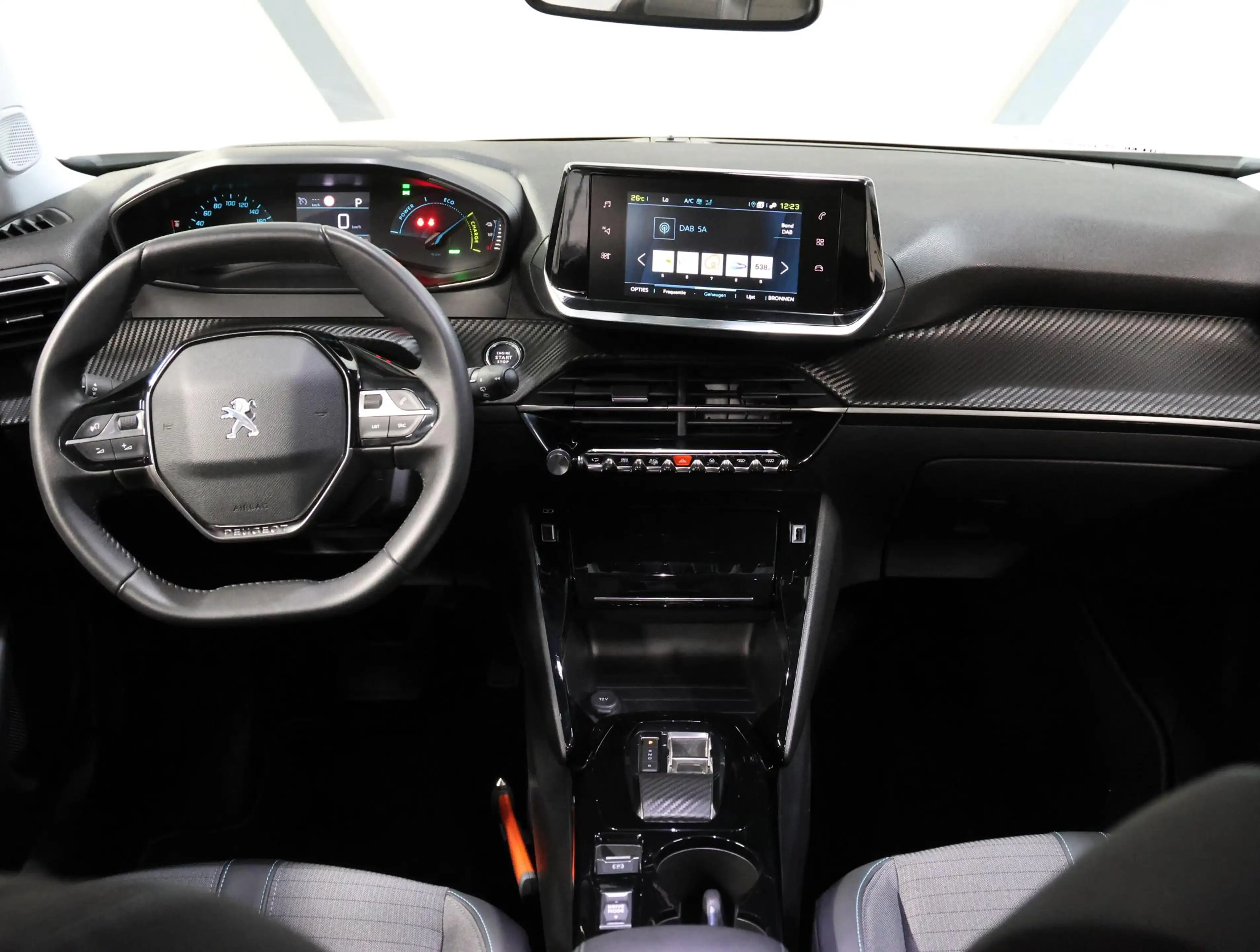 Peugeot e-2008 EV Allure 50 kWh 136PK | 1ste eigenaar | AppleCarP — photo 14