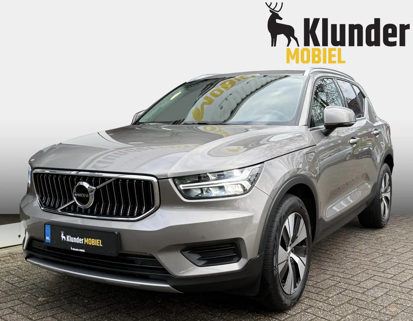 Volvo XC40 1.5 T4 Recharge Inscription Expr. |Leder|Trekhaak| Gris - 1