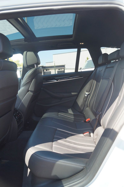 BMW 530 d Touring xDrive *AHK*Pano*360*Lane*ACC*HUD* — photo 15