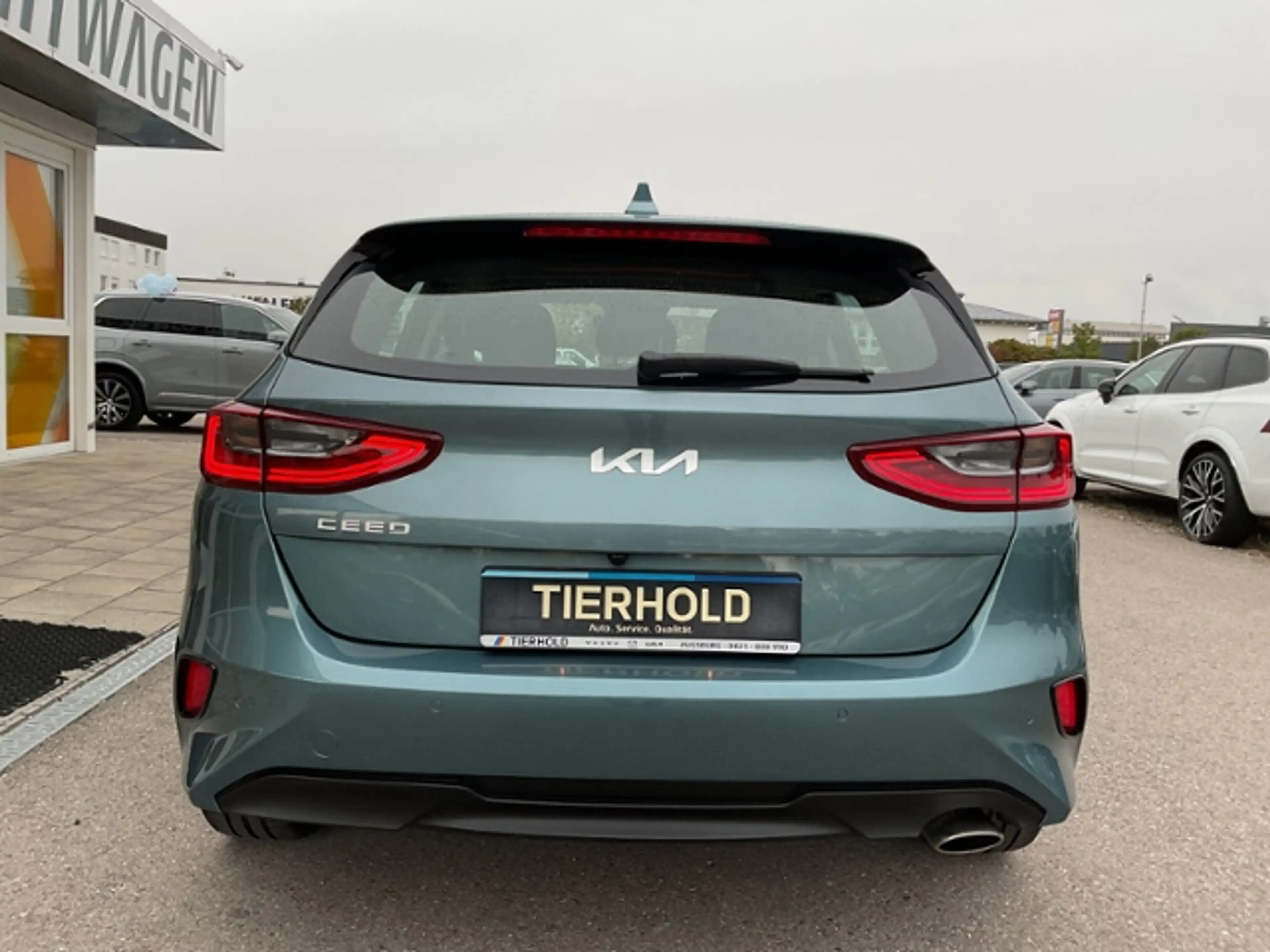 Kia Ceed / cee'd 1,5 AT Vision ACC Kamera Navi DAB — photo 6