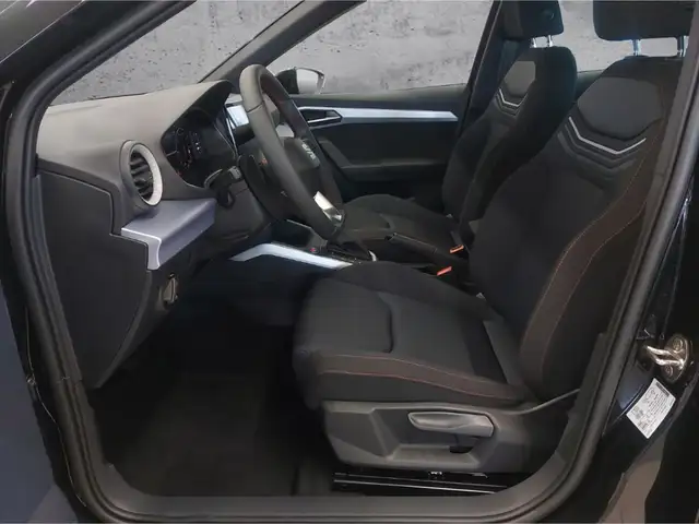Seat Arona view 10