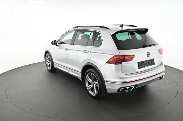 Volkswagen Tiguan view 9