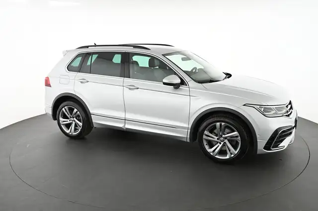 Volkswagen Tiguan view 8