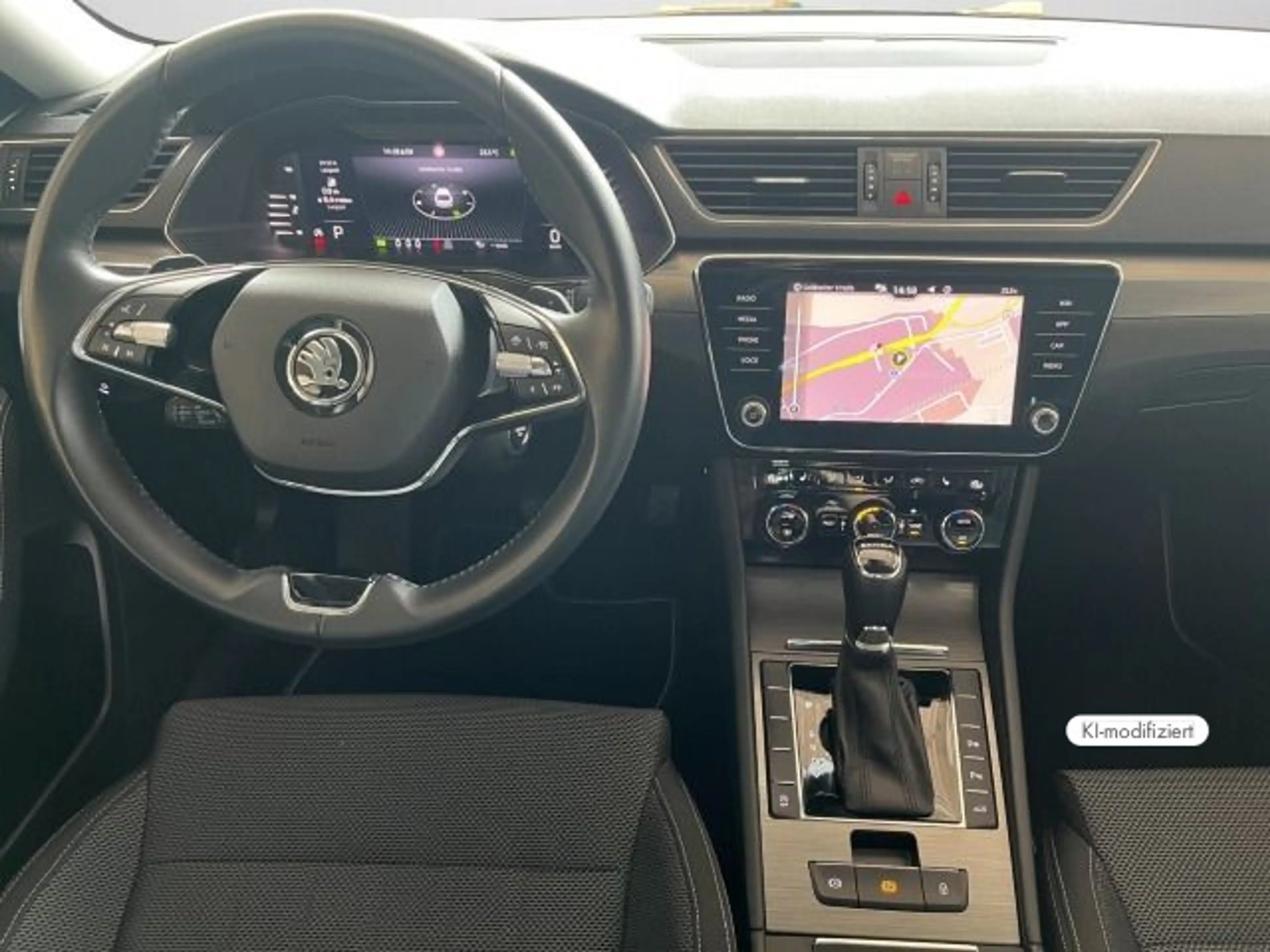 Skoda Superb Combi TDI DSG STYLE *Navi*ACC*Kamera*Park — photo 3