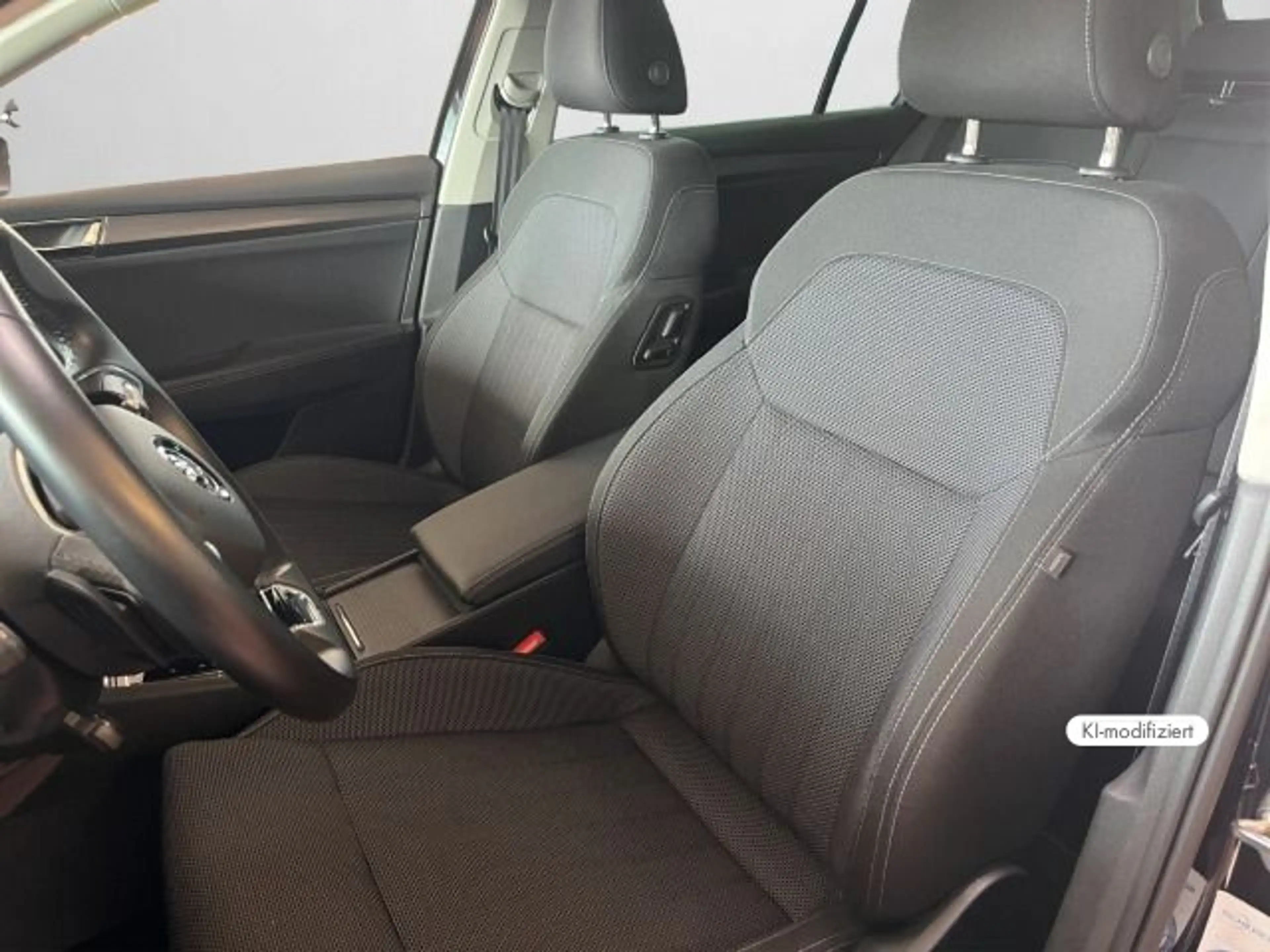 Skoda Superb Combi TDI DSG STYLE *Navi*ACC*Kamera*Park — photo 12