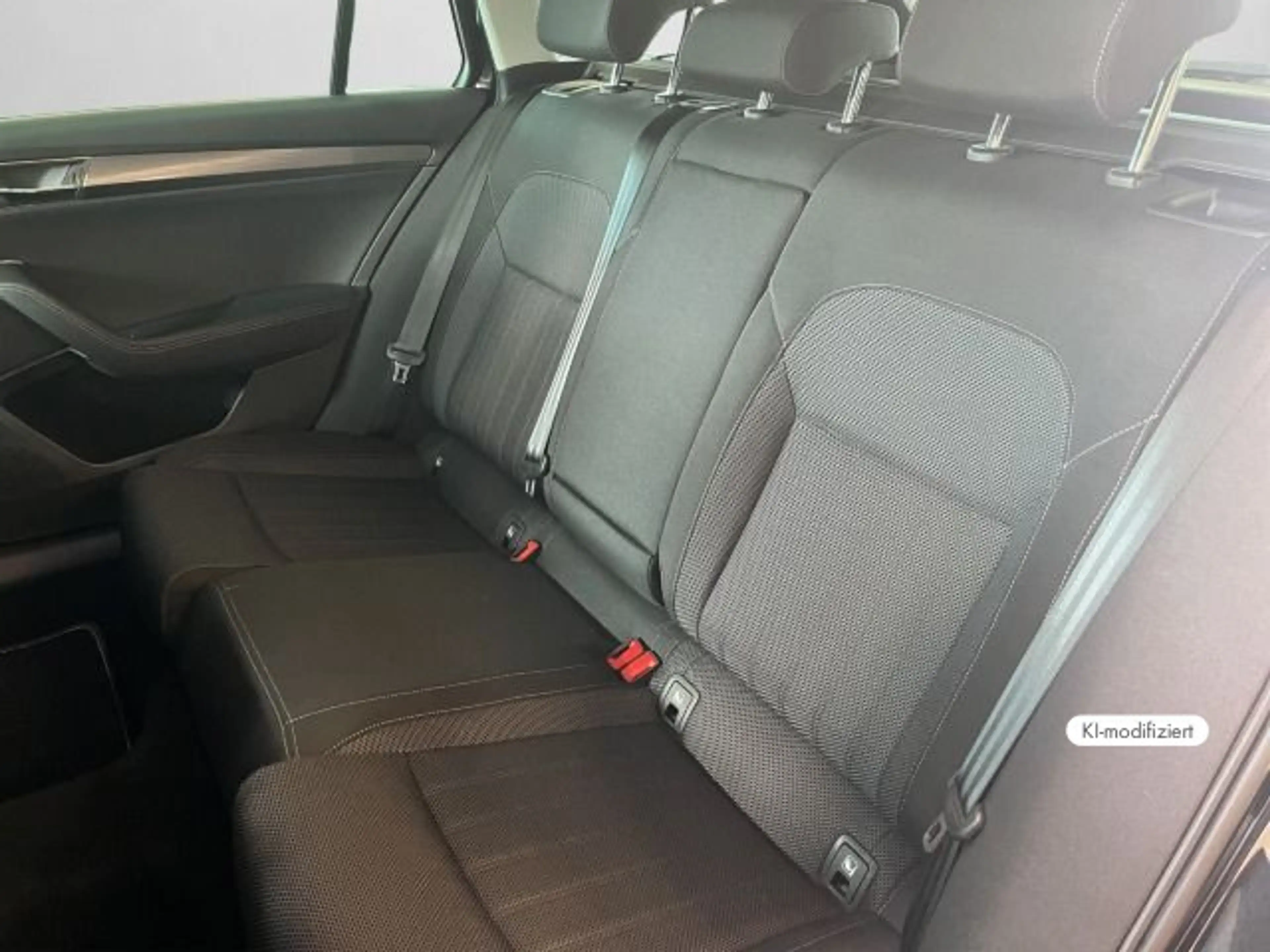 Skoda Superb Combi TDI DSG STYLE *Navi*ACC*Kamera*Park — photo 14