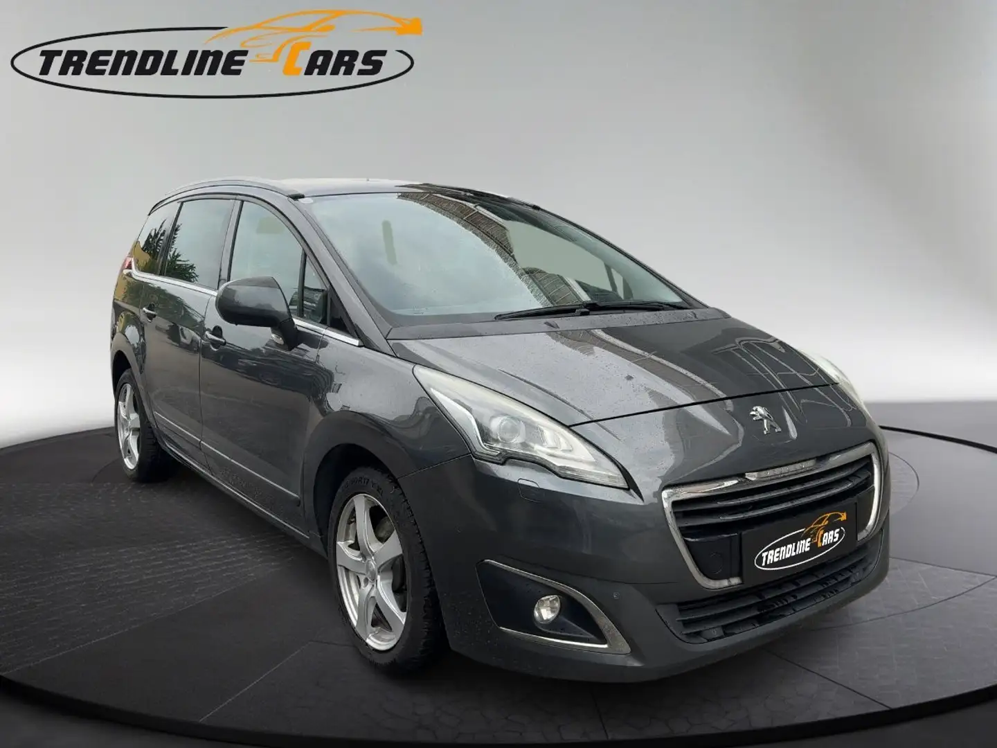 Peugeot 5008 2,0 HDI 160 Aut. Allure *7-SITZER* Grau - 2