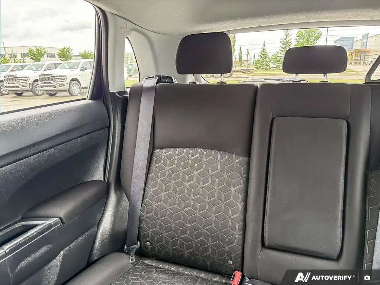 Mitsubishi RVR снимка Mitsubishi RVR