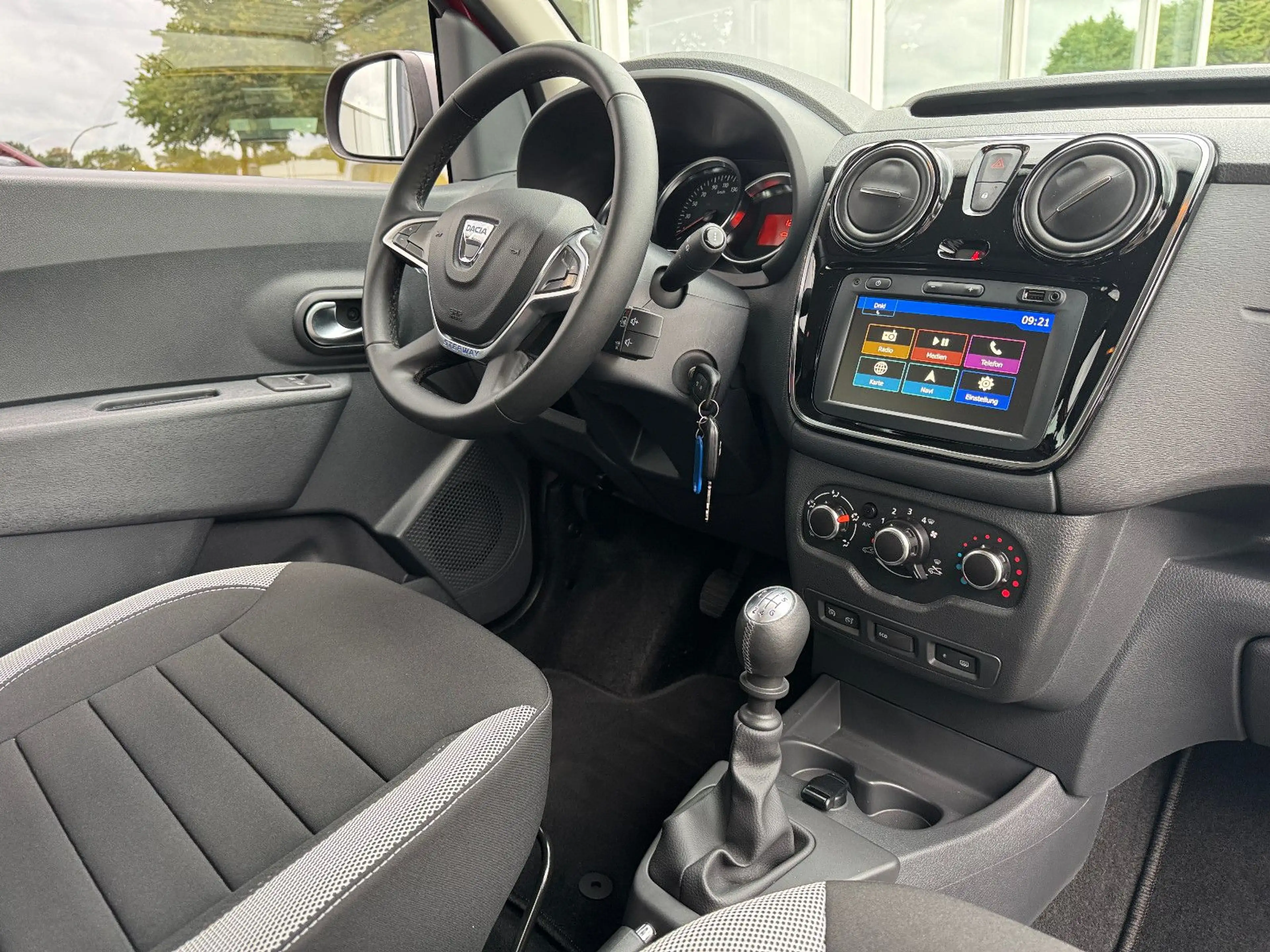 Dacia Dokker Stepway NAVI+CAM KLIMA ALLWETTERRÄDER — photo 10