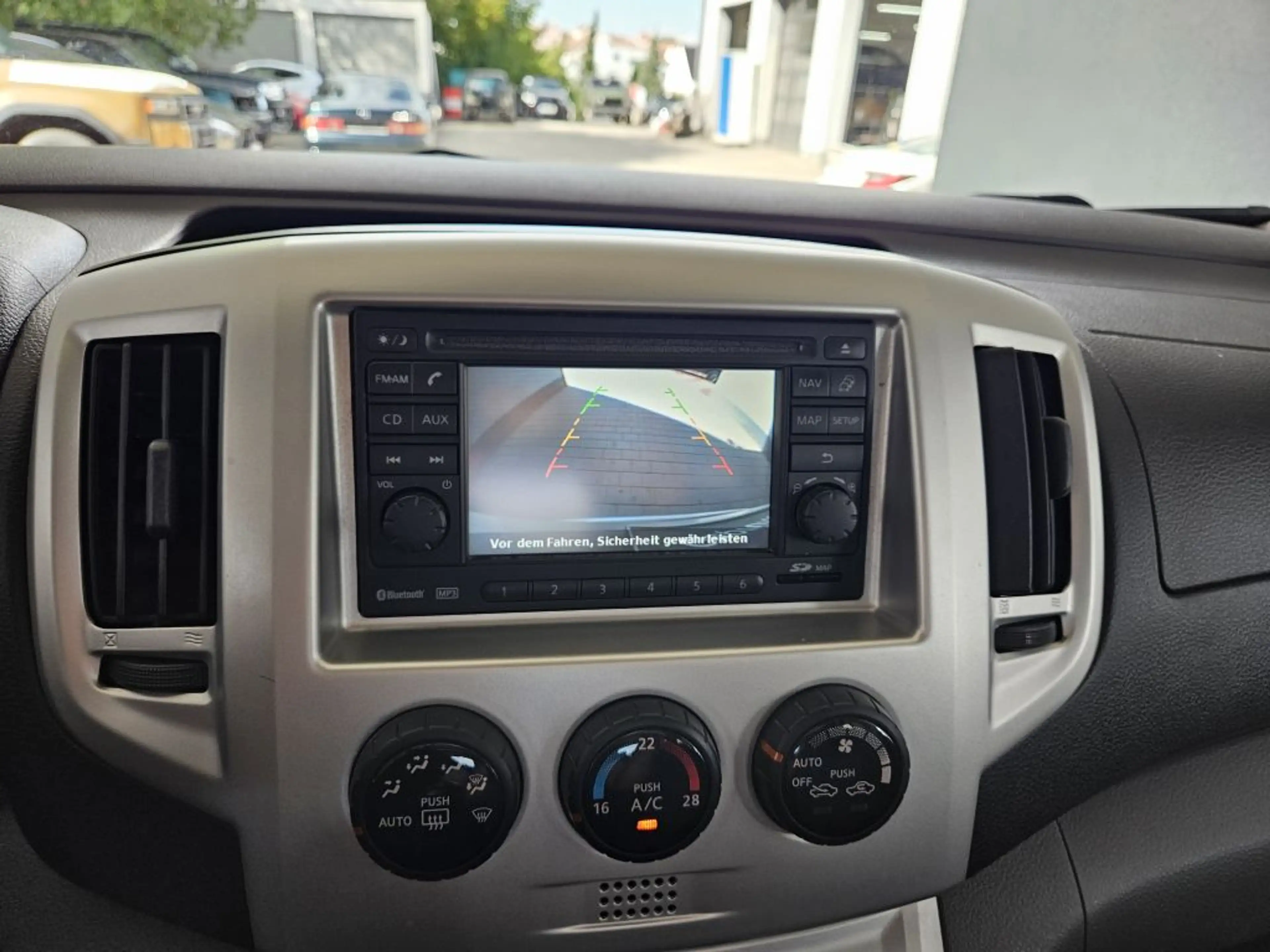 Nissan NV200 Evalia 1.5 Tekna — photo 11