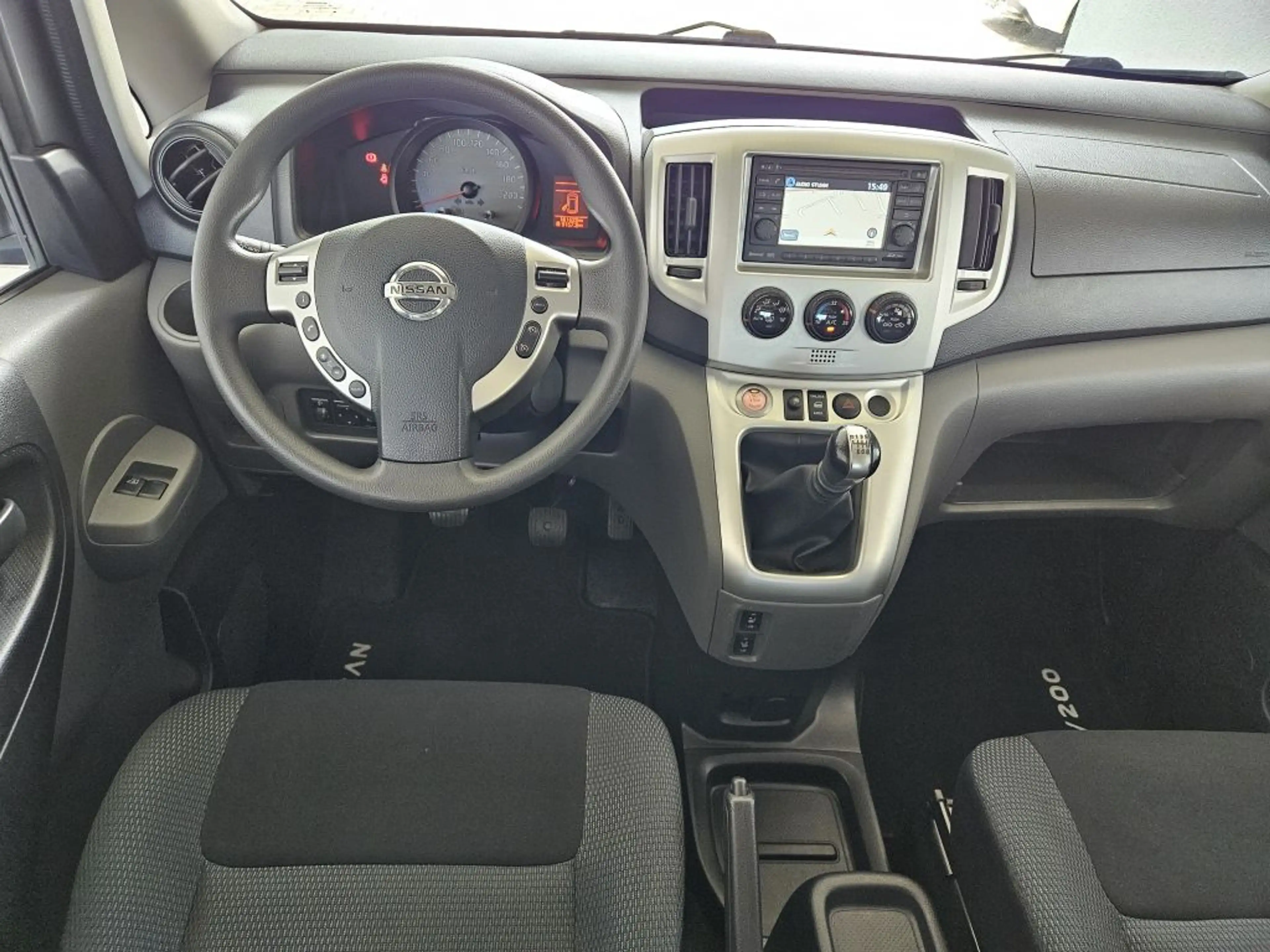 Nissan NV200 Evalia 1.5 Tekna — photo 7