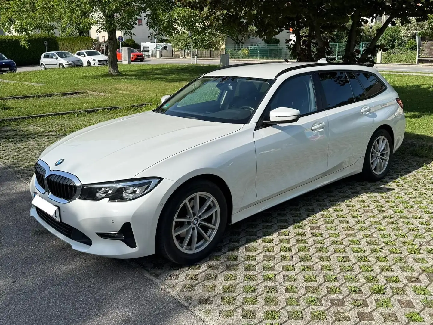 BMW 318 318d 48 V Touring Aut. Weiß - 1