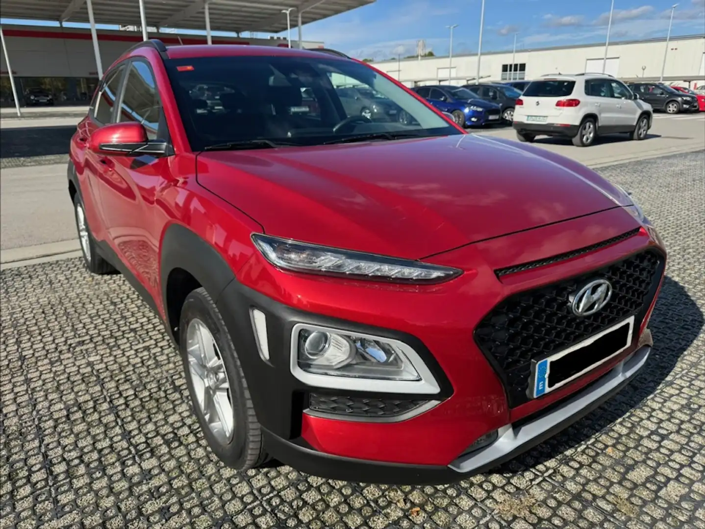 Hyundai KONA 1.0 TGDI Tecno Red 4x2 Burdeos - 2