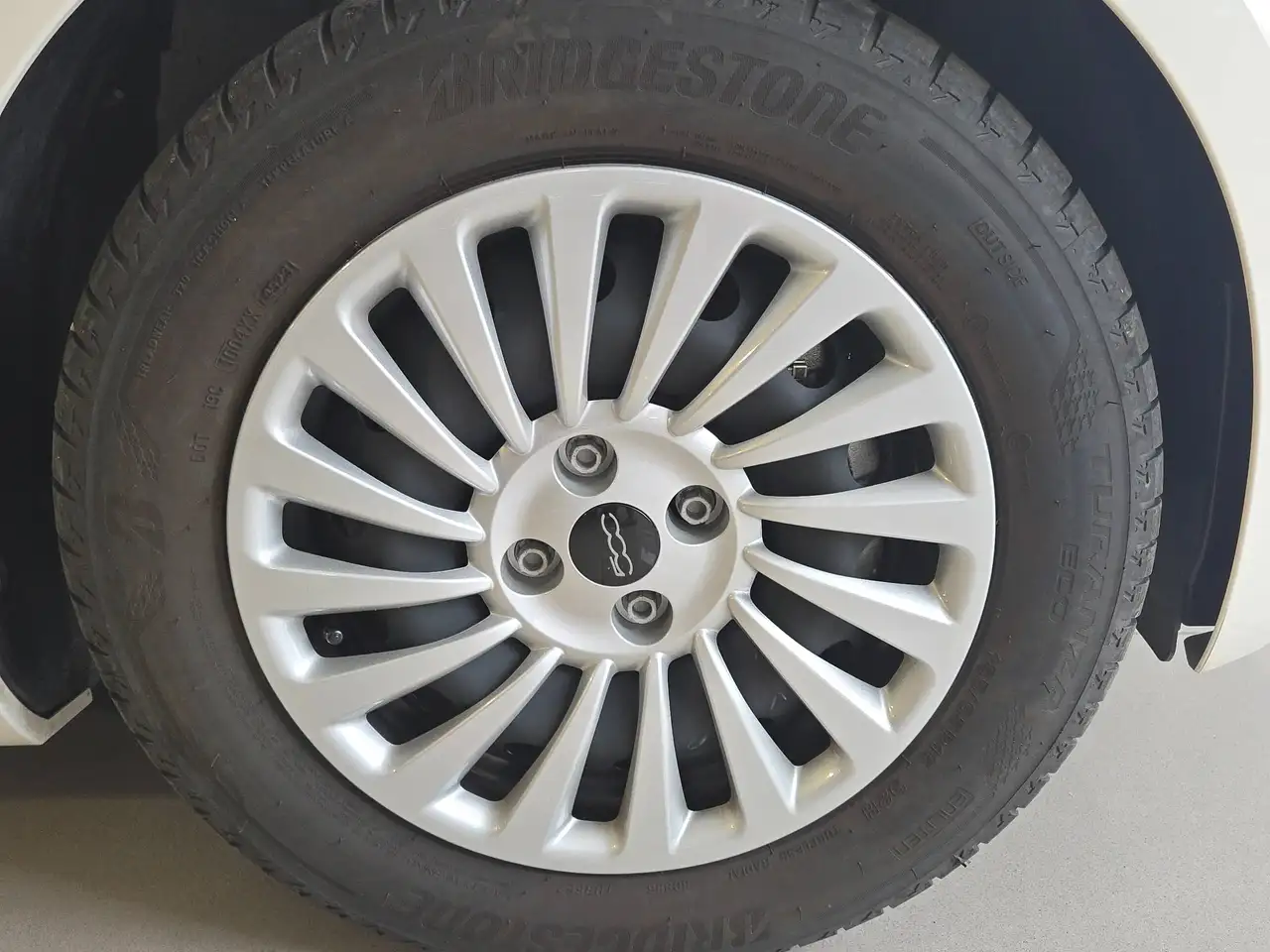 Fiat 500 E Icon 42 KW / 118 CH ELECTRIQUE GROSSE BATTERIE, миниатюра 9