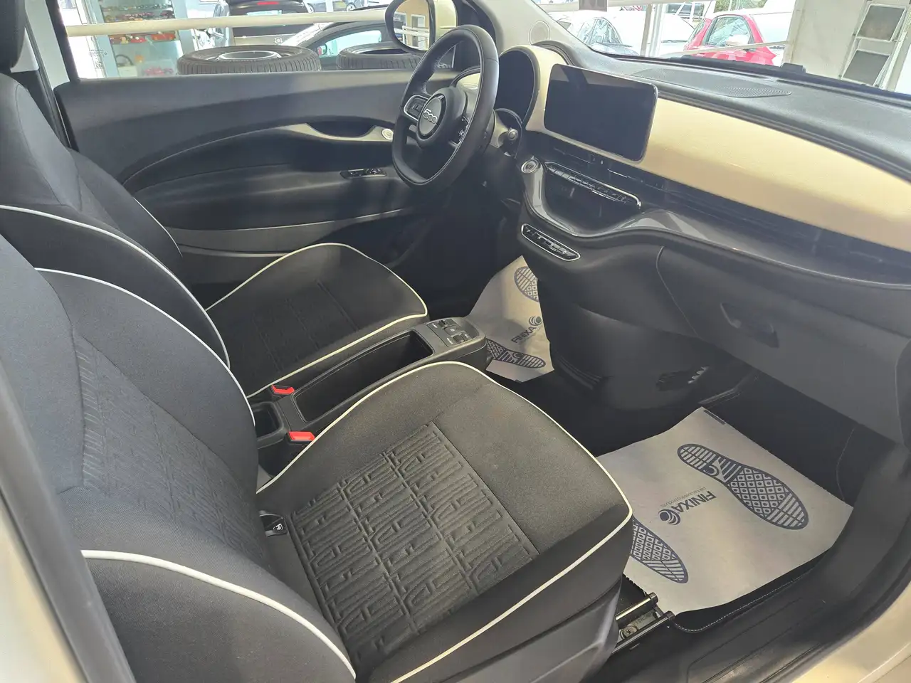 Fiat 500 E Icon 42 KW / 118 CH ELECTRIQUE GROSSE BATTERIE, миниатюра 12
