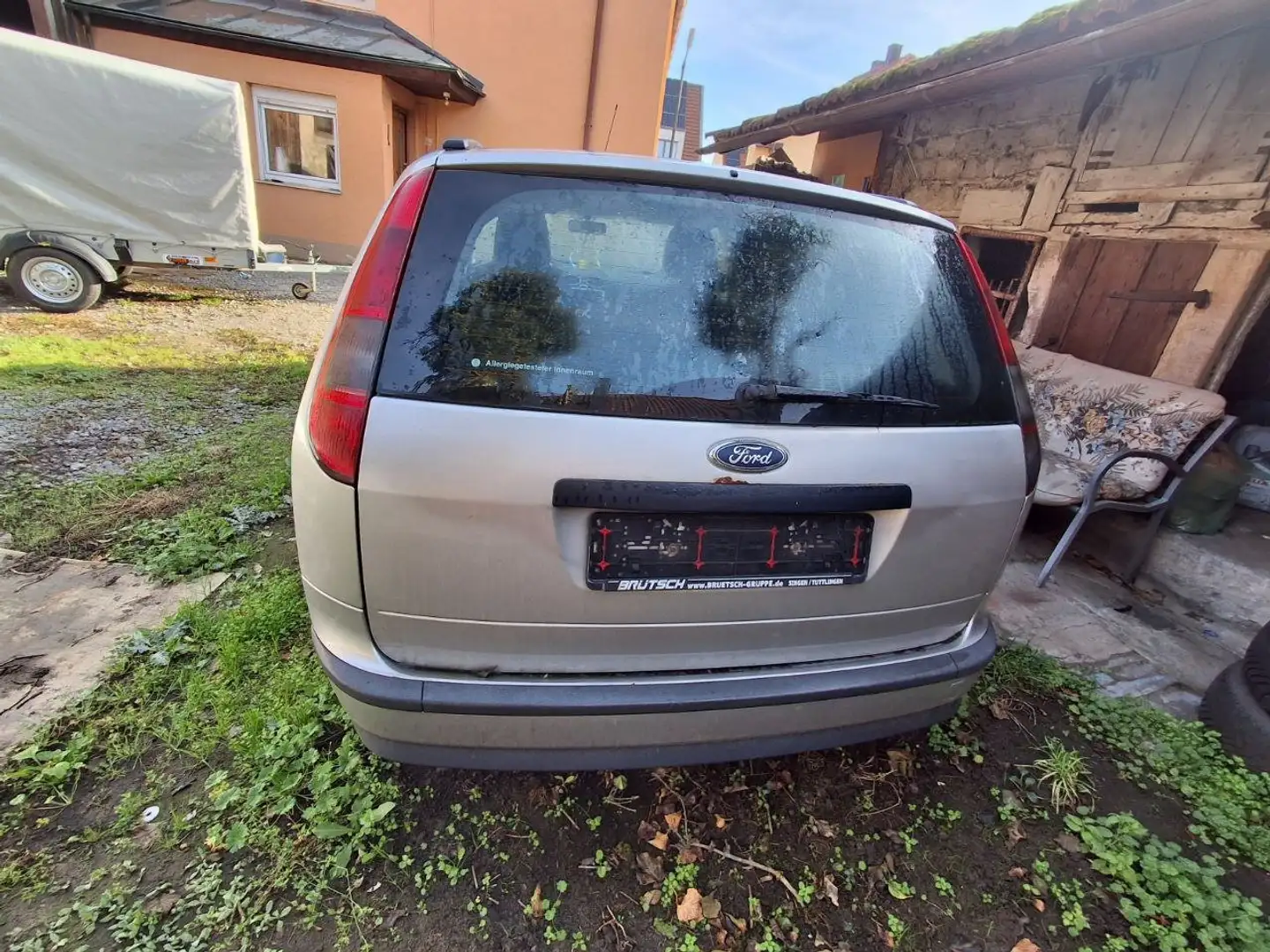 Ford Focus Focus Turnier 1.6 TDCi DPF Connection Silber - 2
